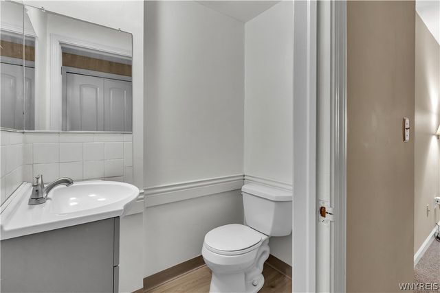25 Oakbrook Drive C, Amherst, NY 14221