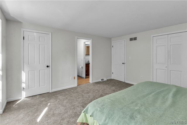 25 Oakbrook Drive C, Amherst, NY 14221