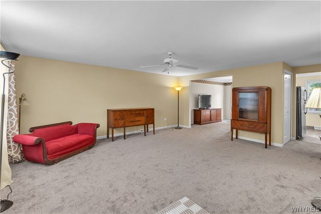 25 Oakbrook Drive C, Amherst, NY 14221