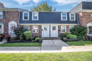 25 Oakbrook Drive C, Amherst, NY 14221