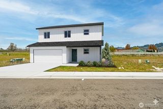 2011 Henderson Way, Longview, WA 98632