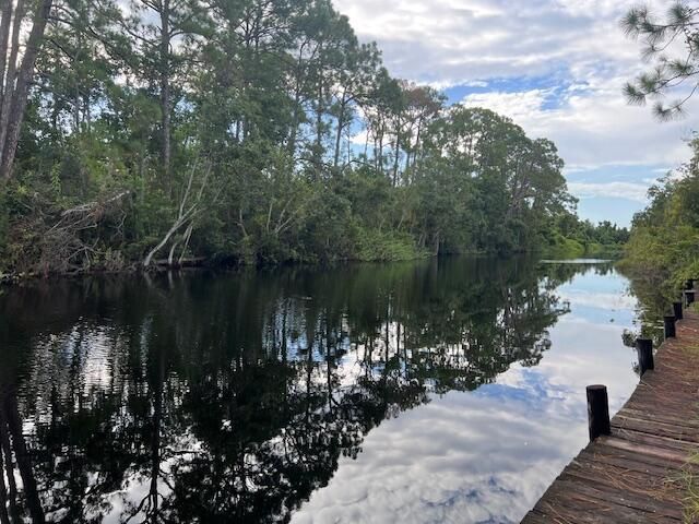 1137 Greenfield Street, Lake Placid, FL 33852