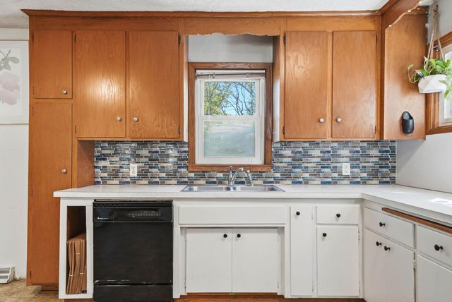 740 Manor Drive NE, Spring Lake Park, MN 55432