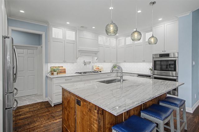 3901 Fairfax Way, Flower Mound, TX 75028