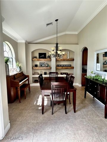 4114 SW 22nd CT, Cape Coral, FL 33914