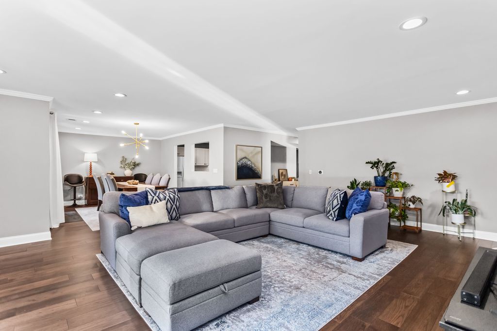 3900 Dundee Road 304, Northbrook, IL 60062 — photo 5