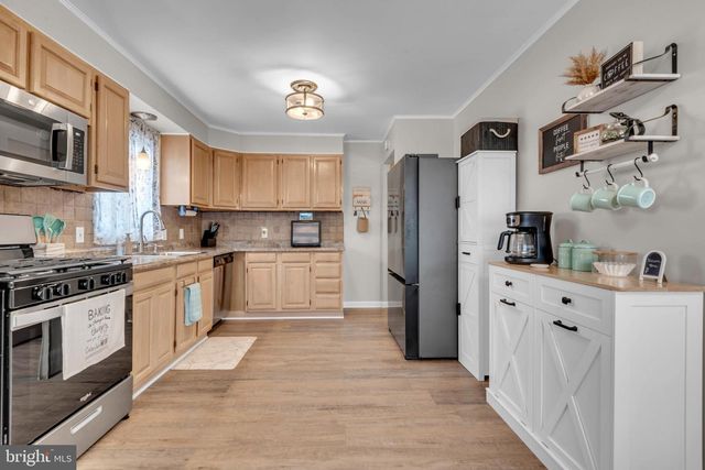 828 BARBARA CT N, Glen Burnie, MD 21060