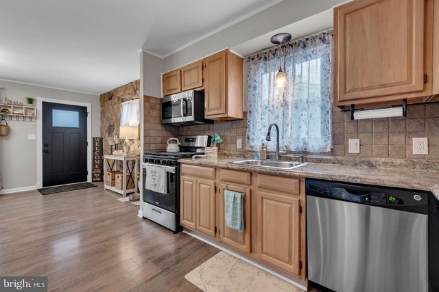 828 BARBARA CT N, Glen Burnie, MD 21060