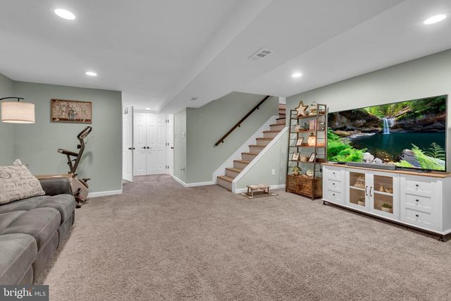 828 BARBARA CT N, Glen Burnie, MD 21060