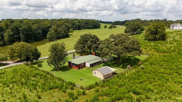 130 Sosbee Road, Talmo, GA 30575