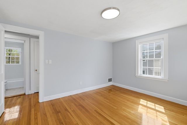 991-993 Massachusetts Ave, Lexington, MA 02420