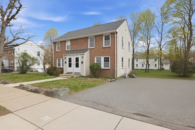 991-993 Massachusetts Ave, Lexington, MA 02420