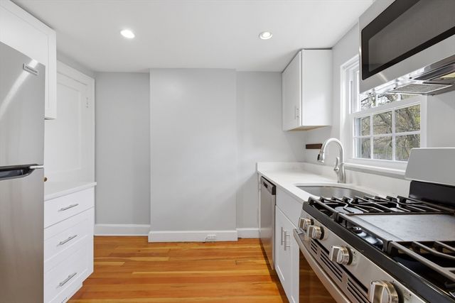 991-993 Massachusetts Ave, Lexington, MA 02420