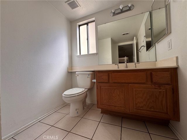 4546 Grandview Drive, Palmdale, CA 93551