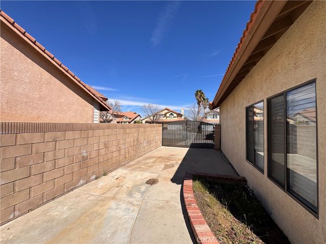 4546 Grandview Drive, Palmdale, CA 93551