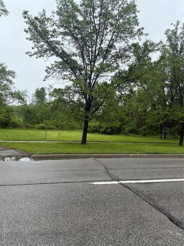 000 Merriman Road, Romulus, MI 48174