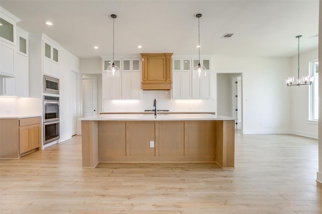 131 Maci Drive, Waxahachie, TX 75167