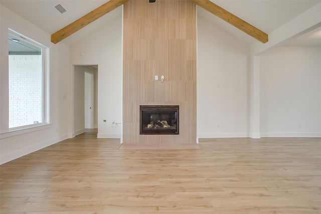 131 Maci Drive, Waxahachie, TX 75167