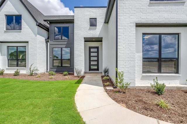 131 Maci Drive, Waxahachie, TX 75167