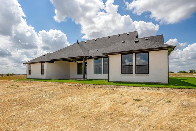 131 Maci Drive, Waxahachie, TX 75167