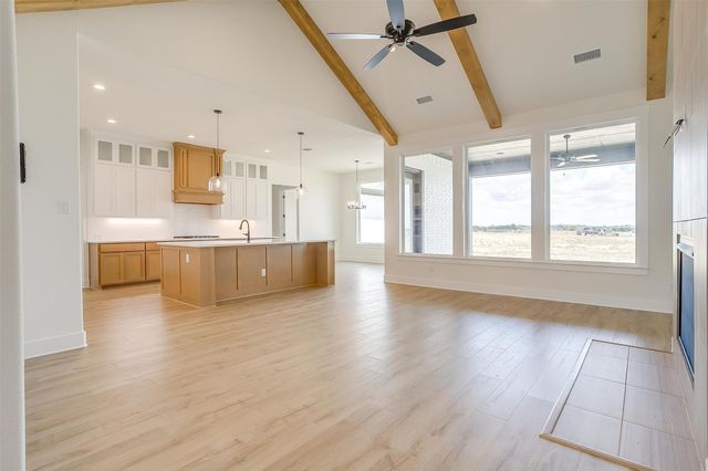 131 Maci Drive, Waxahachie, TX 75167