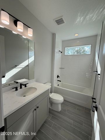 15 WIMBLEDON Way, Palm Coast, FL 32164