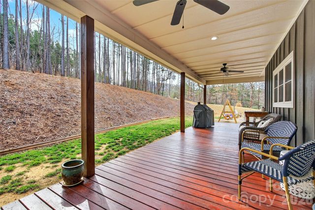 201 Wright Road, Marion, NC 28752