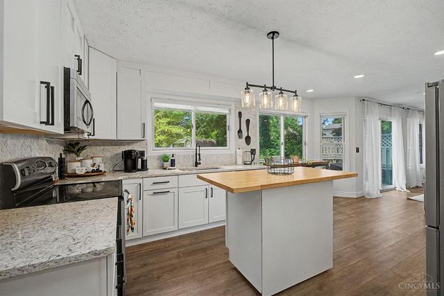 9493 Fox Run Drive, Deerfield Twp., OH 45040