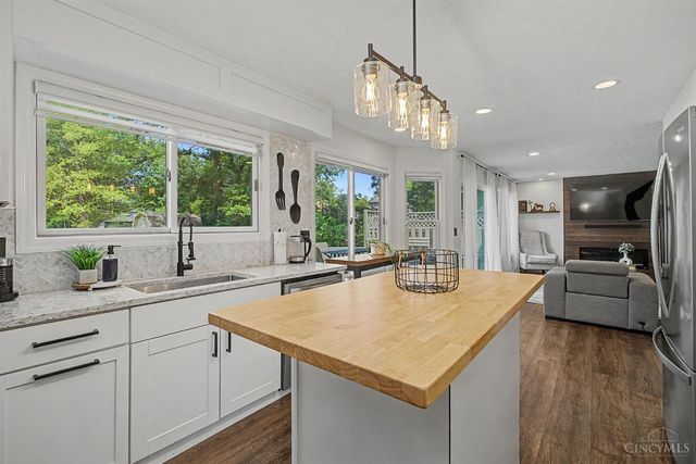 9493 Fox Run Drive, Deerfield Twp., OH 45040