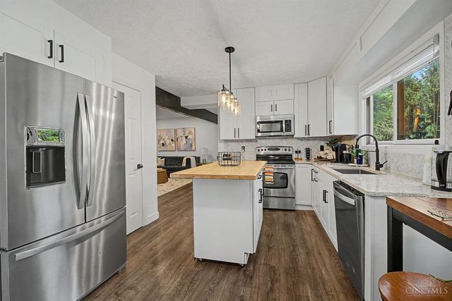 9493 Fox Run Drive, Deerfield Twp., OH 45040