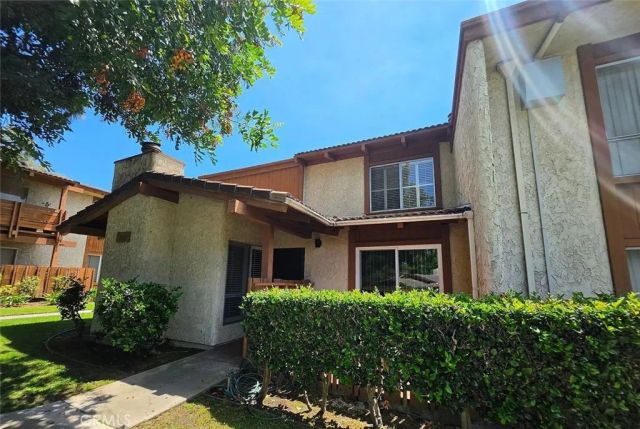 3709 Country Club Drive 1, Long Beach, CA 90807