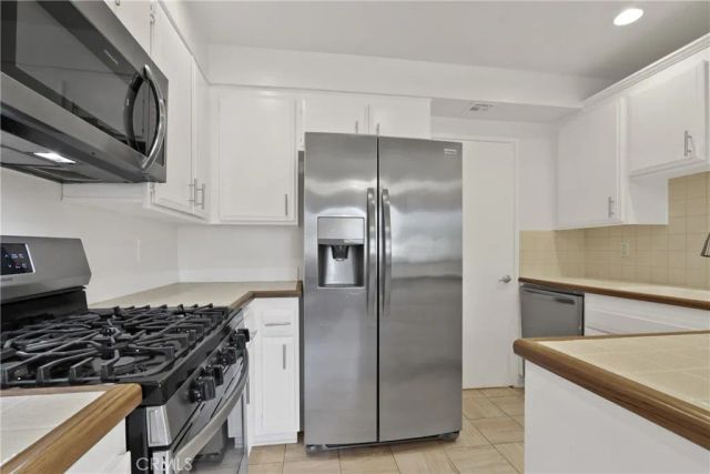 3709 Country Club Drive 1, Long Beach, CA 90807
