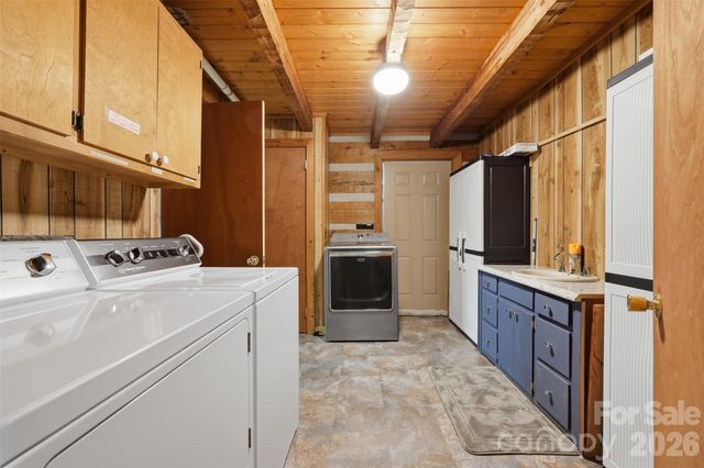 2146 Nc Highway 194 Highway N, Boone, NC 28607