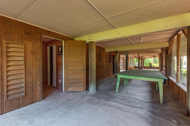 631 E Shore Drive, Clear Lake Shores, TX 77565