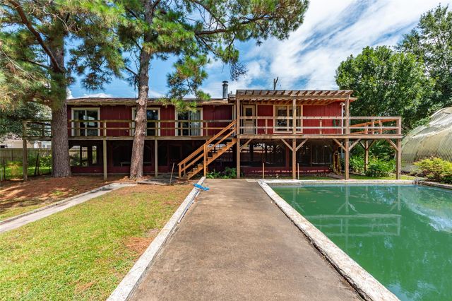 631 E Shore Drive, Clear Lake Shores, TX 77565