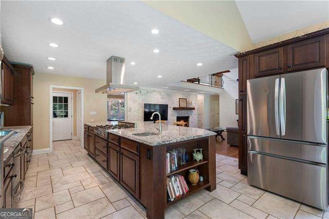 2856 JAN Drive, Douglasville, GA 30135