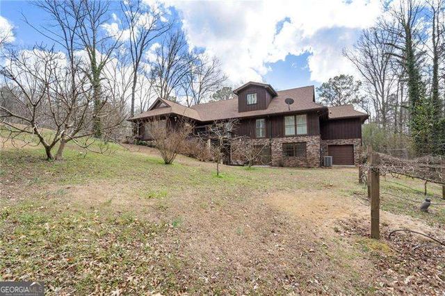 2856 JAN Drive, Douglasville, GA 30135