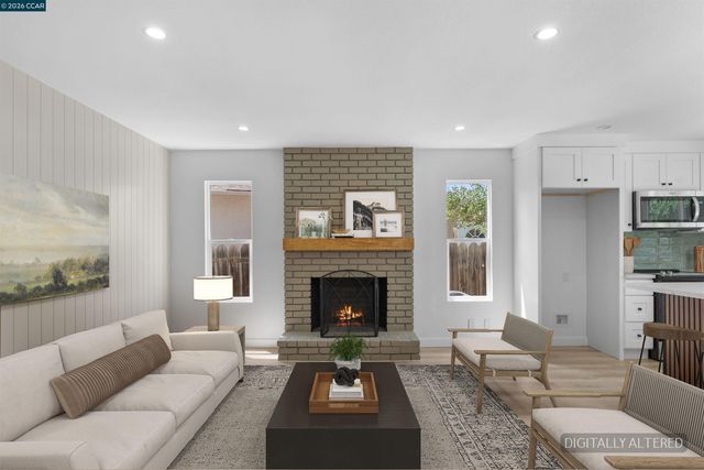 1229 Jensen Dr, Pittsburg, CA 94565