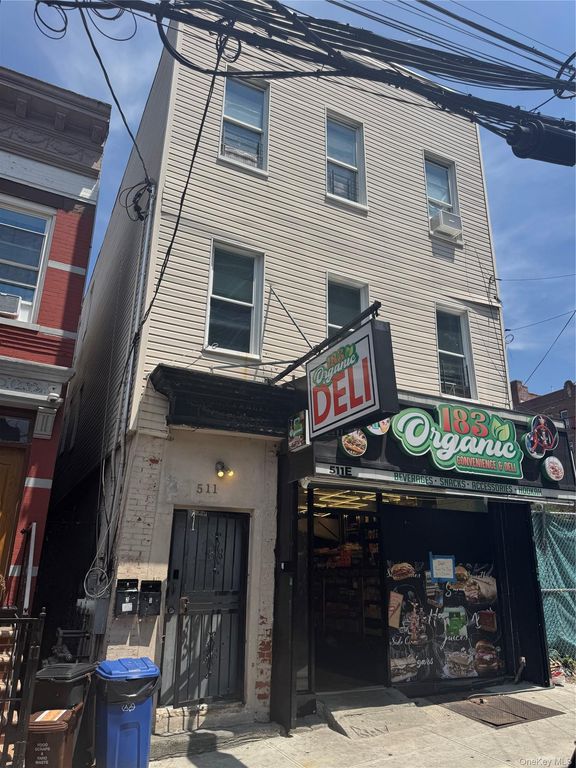 511 E 183rd Street, Bronx, NY 10458 — exterior