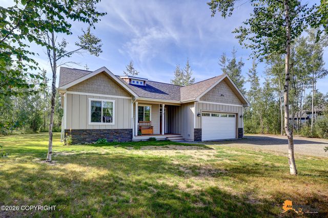 3066 S Lions Circle, Big Lake, AK 99652