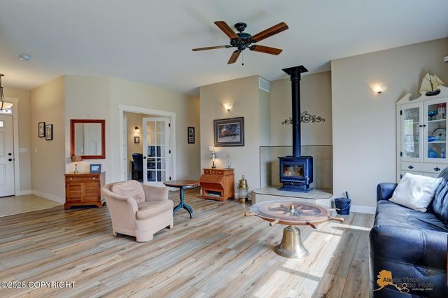 3066 S Lions Circle, Big Lake, AK 99652