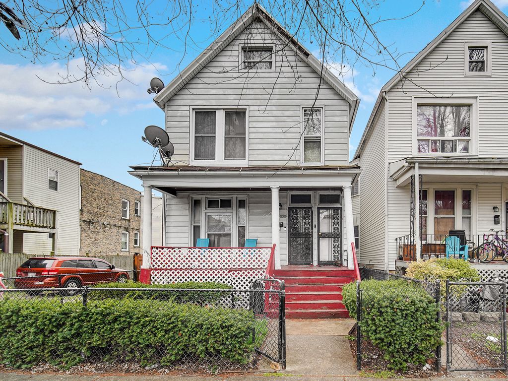 6750 S Peoria Street, Chicago, IL 60621