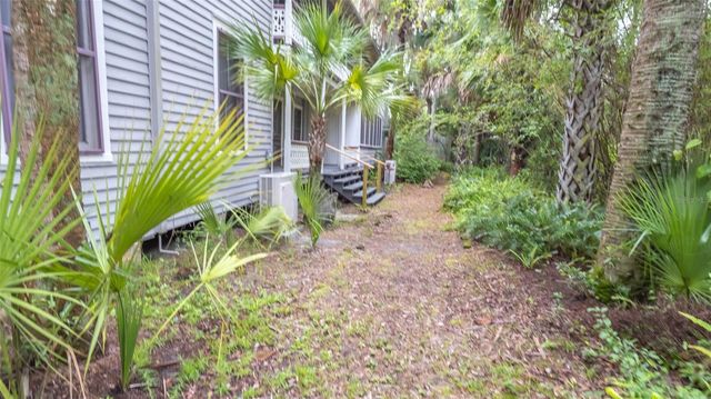 200 PARK STREET, Melrose, FL 32666