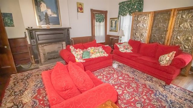 200 PARK STREET, Melrose, FL 32666
