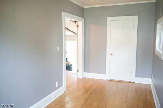 40 E Lincoln Ave, Roselle Park Boro, NJ 07204