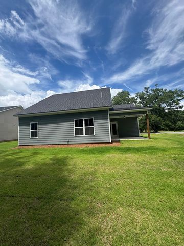 201 Oak Avenue, Pine Mountain, GA 31822