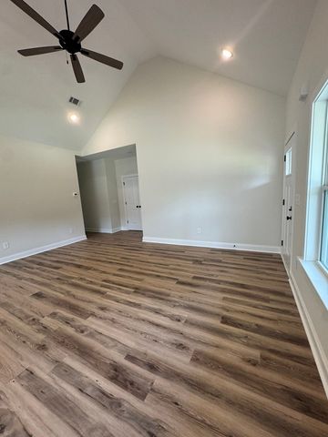 201 Oak Avenue, Pine Mountain, GA 31822