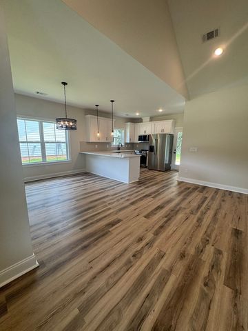 201 Oak Avenue, Pine Mountain, GA 31822