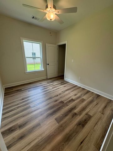 201 Oak Avenue, Pine Mountain, GA 31822
