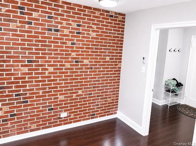 83-83 118th Street 6A, Kew Gardens, NY 11415